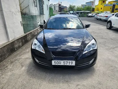 Hyundai Genesis 2009, 181952 км, за 3400000 KRW
