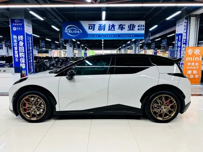Zeekr X 2024, 23000 км, за 111800 CNY
