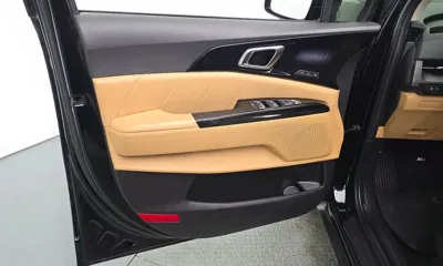 Kia Canival 2022, 78354 км, за 28000000 KRW - фото 25