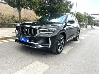 Geely Xingyue L · 2021 год