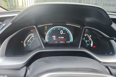 Honda Civic 2019, 49800 км, за 64014.83 CNY - фото 11