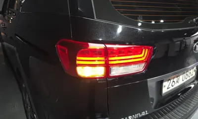 Kia Canival 2017, 93727 км, за 12700000 KRW - фото 23