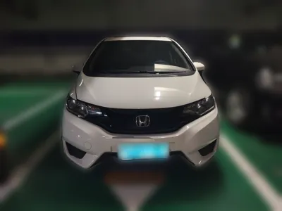 Honda Fit 2016, 32000 км, за 38000.65 CNY