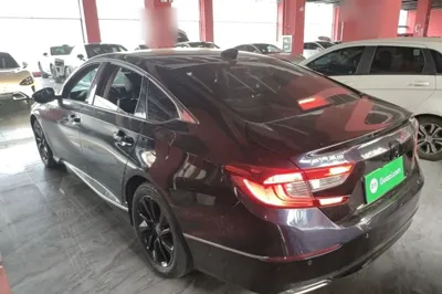 Honda Accord 2021, 85900 км, за 99532.64 CNY - фото 4