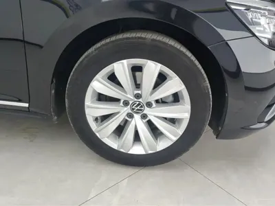 Volkswagen Passat 2021, 70900 км, за 98000 CNY - фото 6