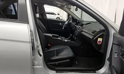 Mercedes-Benz C-Class 2010, 98166 км, за 6000000 KRW - фото 11