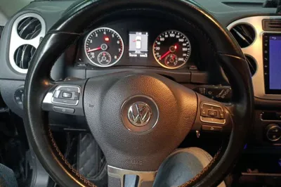 Volkswagen Tiguan 2013, 143100 км, за 36749.82 CNY - фото 10