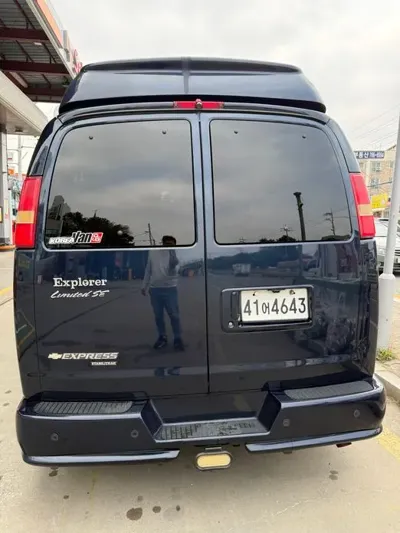 Chevrolet Express Van 2014, 47000 км, за 24000000 KRW