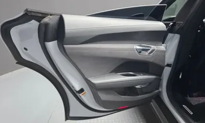 Audi e-tron GT 2022, 89258 км, за 72800000 KRW - фото 25