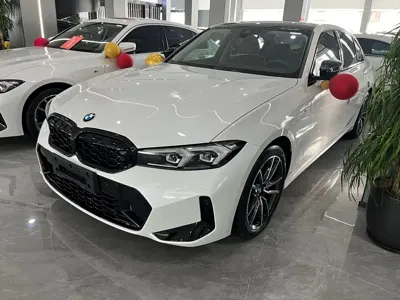 BMW 3 Series 2022, 25000 км, за 145000 CNY - фото 1