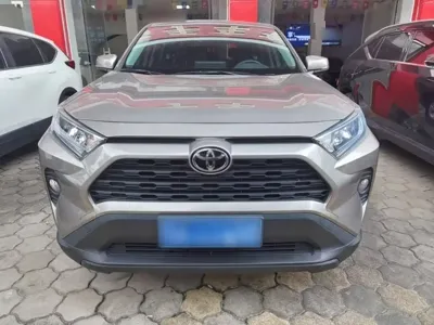 Toyota RAV4 2023, 24000 км, за 99000 CNY - фото 3