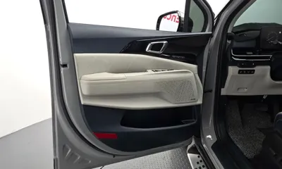 Kia Canival 2025, 48956 км, за 45570000 KRW - фото 25
