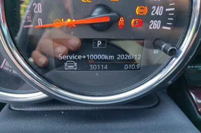 MINI Clubman 2018, 30100 км, за 100930.02 CNY - фото 9