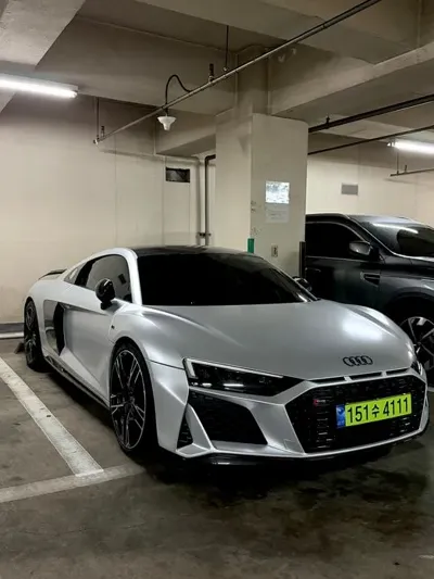 Audi R8 2022, 37000 км, за 154450000 KRW
