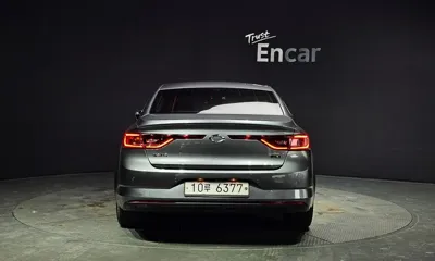 Renault-KoreaSamsung SM6 2016, 106092 км, за 6800000 KRW