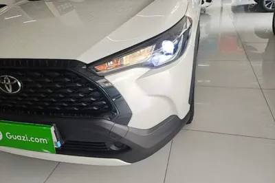 Toyota Corolla Cross 2023, 13200 км, за 92499.97 CNY - фото 8