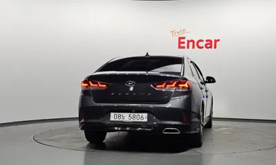 Hyundai Sonata 2019, 91716 км, за 9900000 KRW
