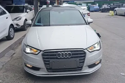 Audi A3 2016, 129300 км, за 60977.45 CNY
