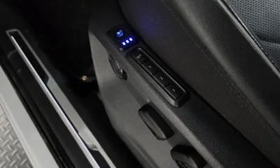 Volkswagen Tiguan 2018, 56799 км, за 23300000 KRW - фото 34