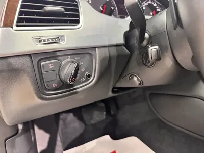 Audi A8 2015, 135000 км, за 138000 CNY - фото 16