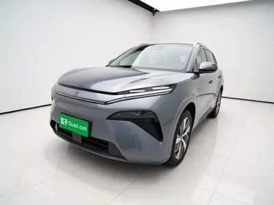 BYD 唐L · 2025 год