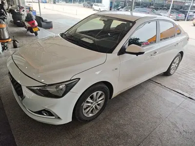 Hyundai Elantra · 2020 год
