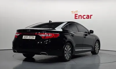 Hyundai Grandeur 2016, 120582 км, за 9500000 KRW - фото 2