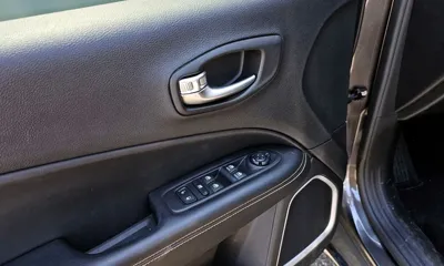 Jeep Compass 2018, 64938 км, за 12900000 KRW - фото 17