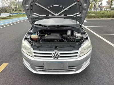 Volkswagen Santana 2014, 126000 км, за 19800 CNY - фото 17