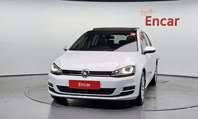 Volkswagen Golf 2016, 120441 км, за 13590000 KRW