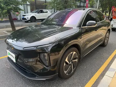 Nio EC6 · 2025 год