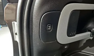Jeep Cherokee 2015, 210666 км, за 6900000 KRW - фото 20