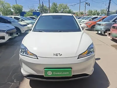 NETA Neta V 2022, 34100 км, за 39300 CNY