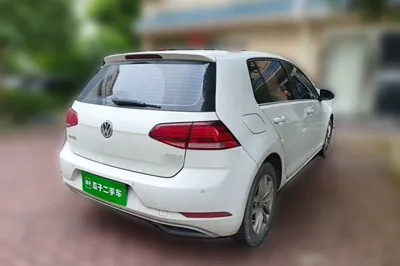 Volkswagen Golf 2019, 88800 км, за 61888.71 CNY - фото 6