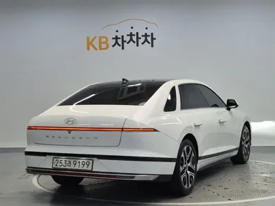 Hyundai Grandeur 2023, 53552 км, за 28400000 KRW