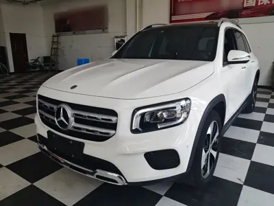 Mercedes-Benz GLB · 2023 год
