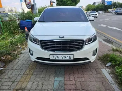Kia Canival · 2017 год