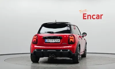 MINI Cooper 2024, 60475 км, за 28500000 KRW