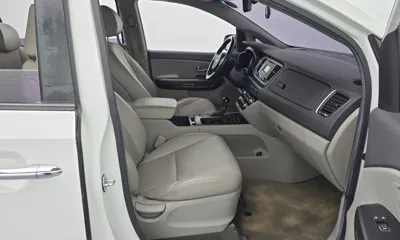 Kia Canival 2016, 144245 км, за 8500000 KRW - фото 26