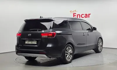 Kia Canival 2018, 187270 км, за 8900000 KRW