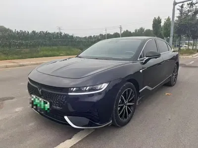 Voyah Zeekr · 2024 год