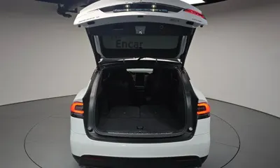 Tesla Model X 2018, 102684 км, за 62900000 KRW - фото 20