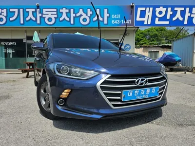 Hyundai Avante · 2017 год
