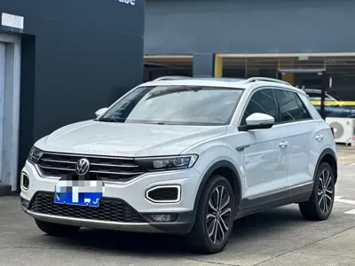 Volkswagen T-Roc · 2022 год