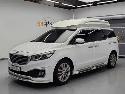 Kia Canival · 2016 год