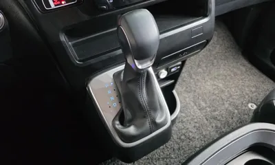 Hyundai Staria 2024, 33800 км, за 27900000 KRW - фото 9