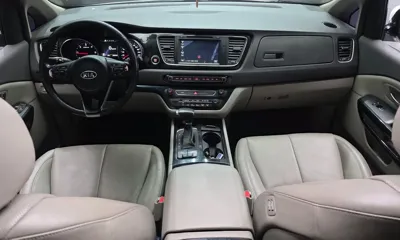 Kia Canival 2017, 188748 км, за 8000000 KRW - фото 7