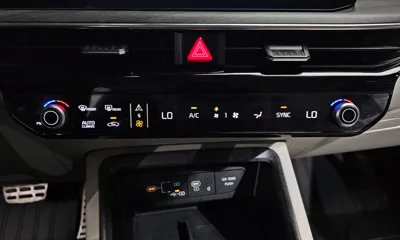 Kia K5 2024, 21857 км, за 29400000 KRW - фото 28