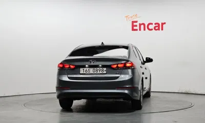 Hyundai Avante 2017, 81645 км, за 9900000 KRW - фото 4