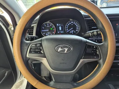 Hyundai Avante 2017, 119611 км, за 8700000 KRW - фото 13